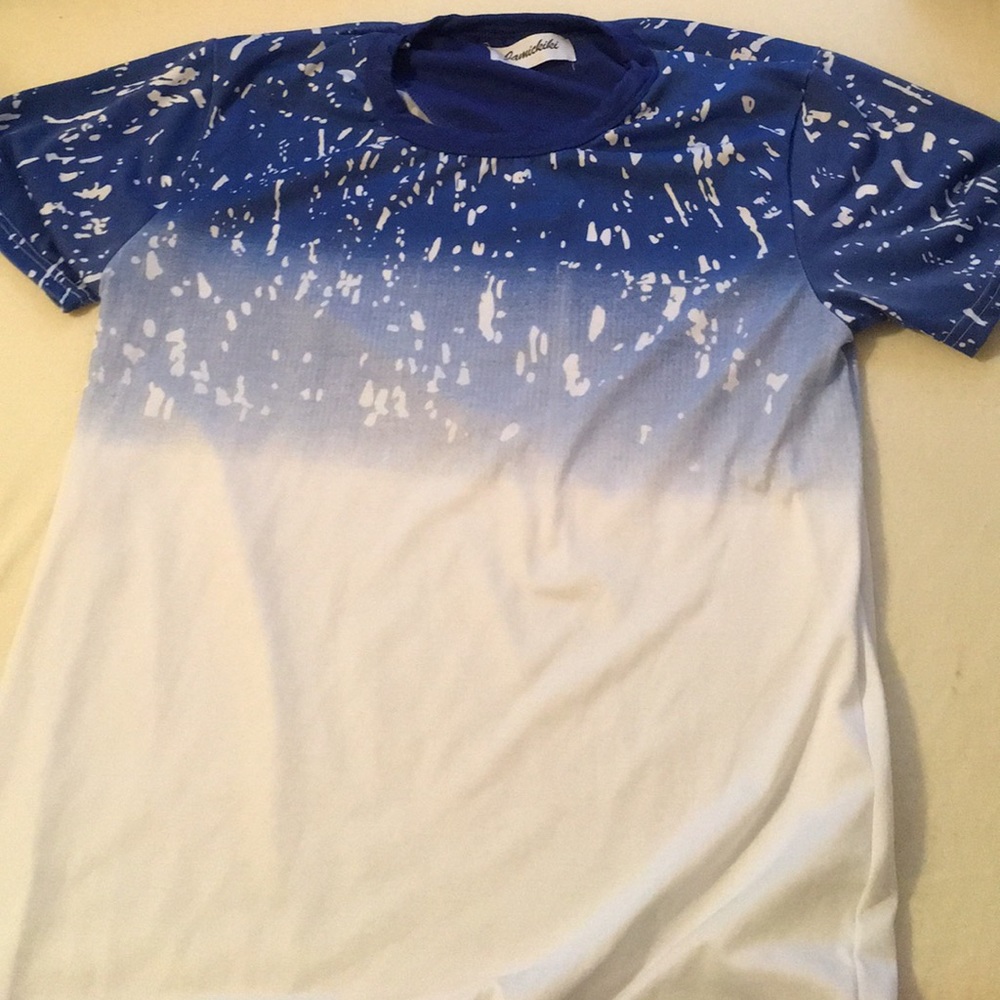 Rain drop style tee shirt by famickiki.